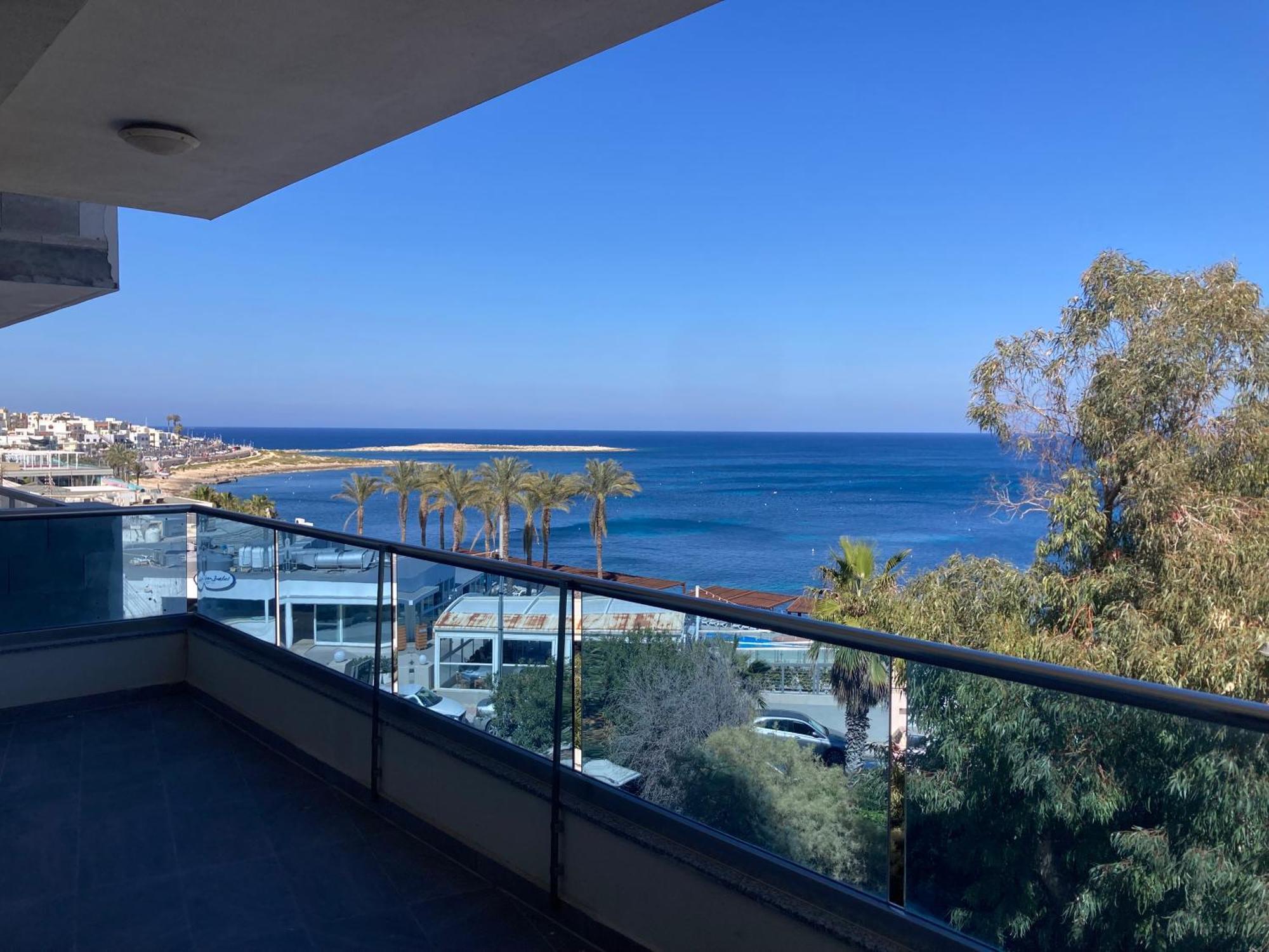 Sunrise Bay Apartments - Frontline Sea Views San Pawl il-Baħar Eksteriør billede