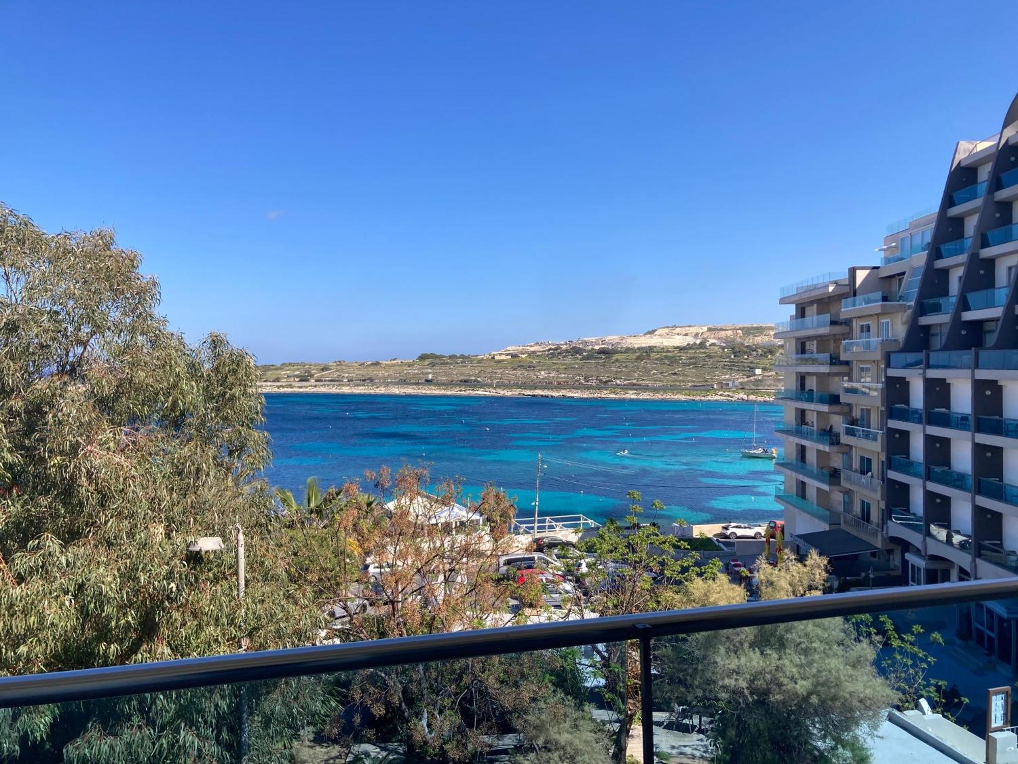 Sunrise Bay Apartments - Frontline Sea Views San Pawl il-Baħar Eksteriør billede